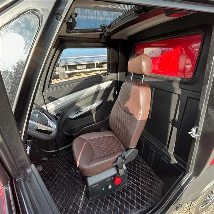 Runhorse Electric Logistics Vehicle Mini Van